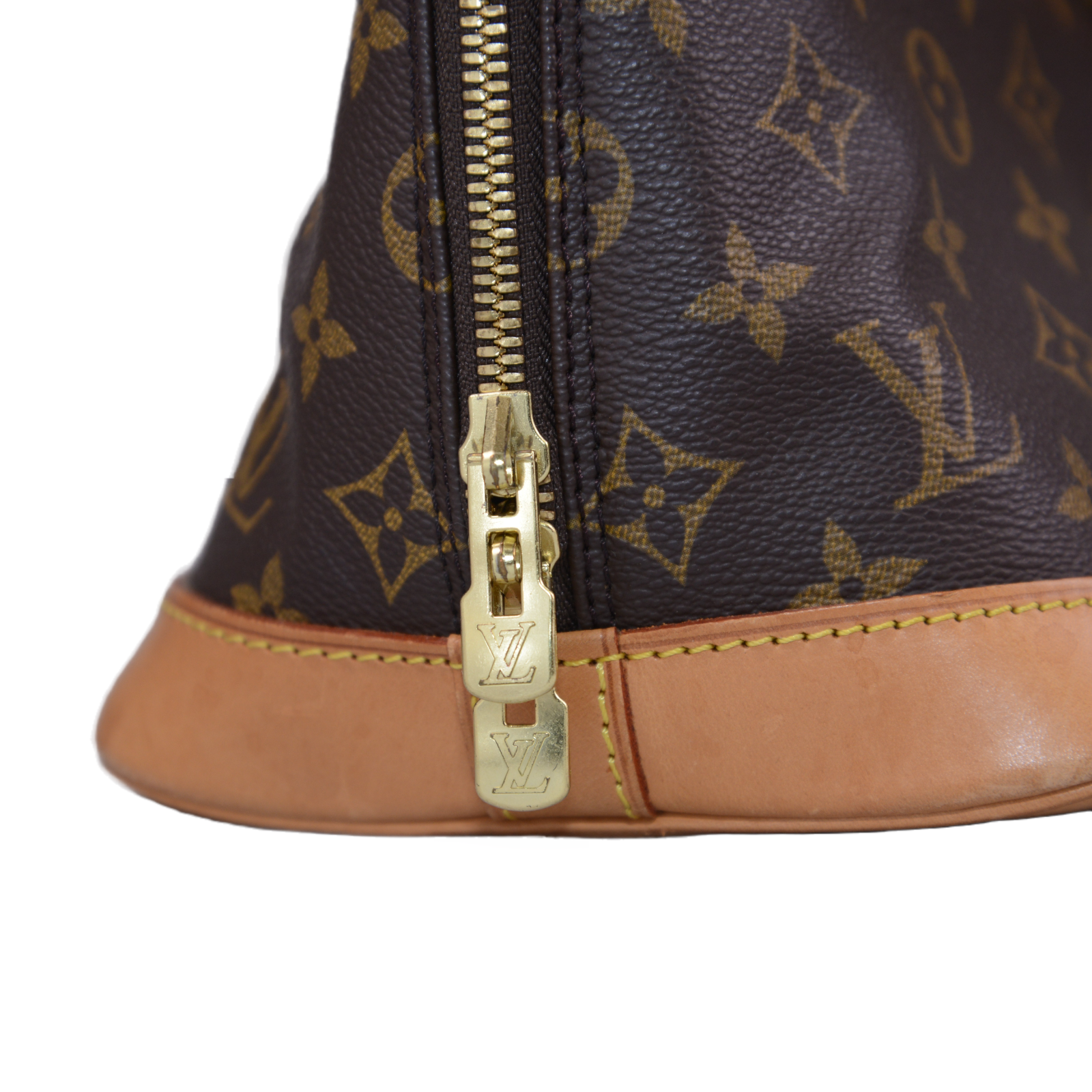 Louis Vuitton Alma MM Monogram Bag